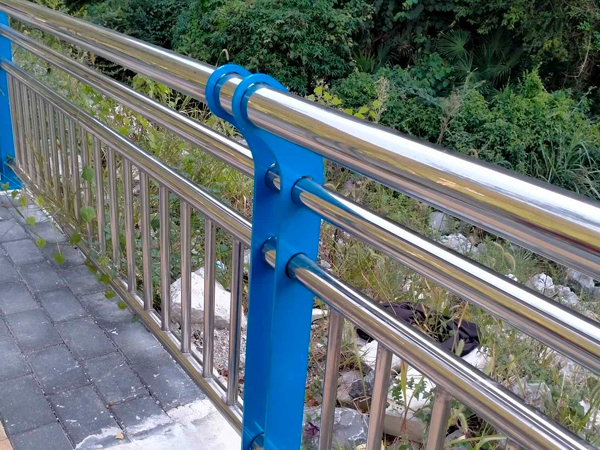 不锈钢复合管护栏